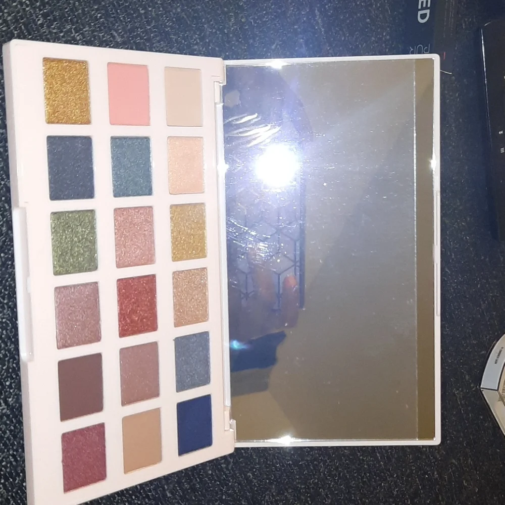 Ciate The Editor Eyeshadow Palette